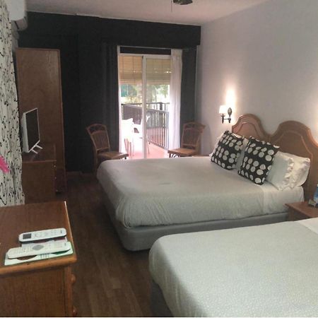 Hostal Victoria Altura Luaran gambar