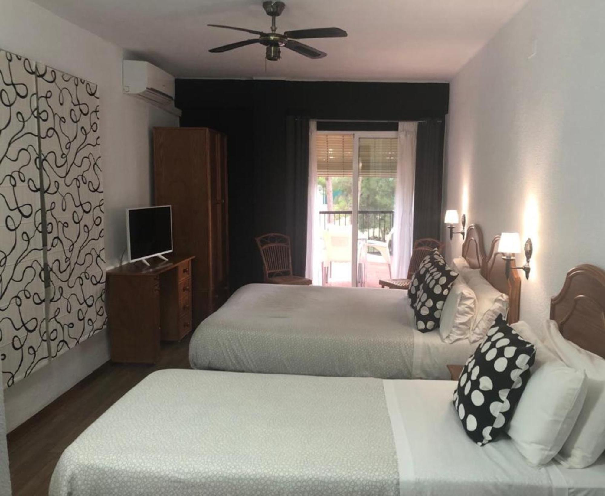 Hostal Victoria Altura Luaran gambar