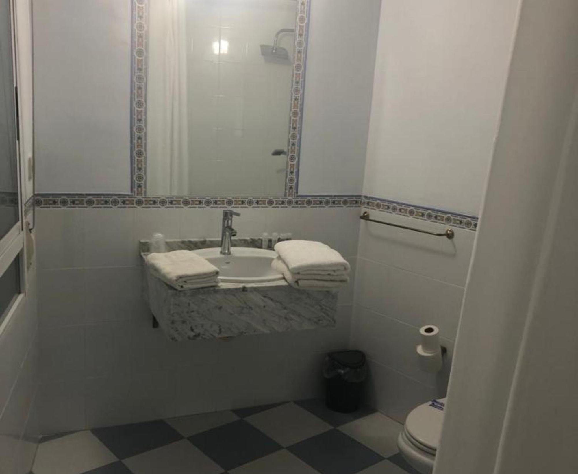 Hostal Victoria Altura Luaran gambar