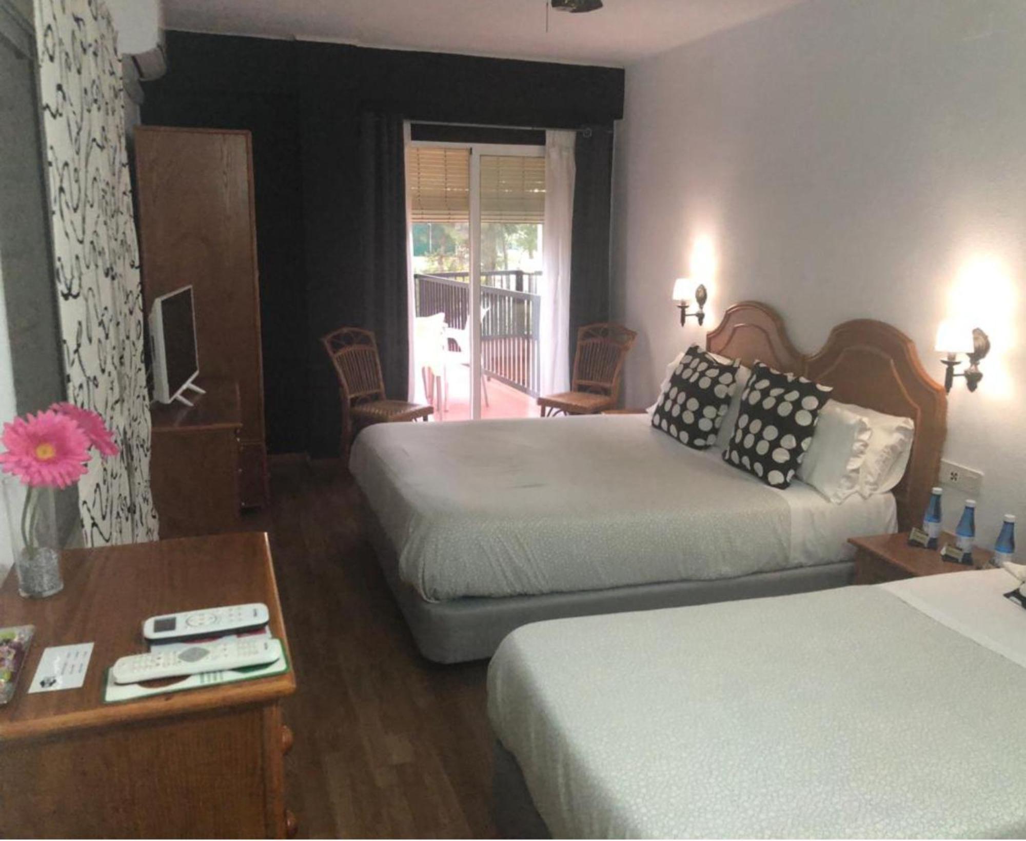 Hostal Victoria Altura Luaran gambar